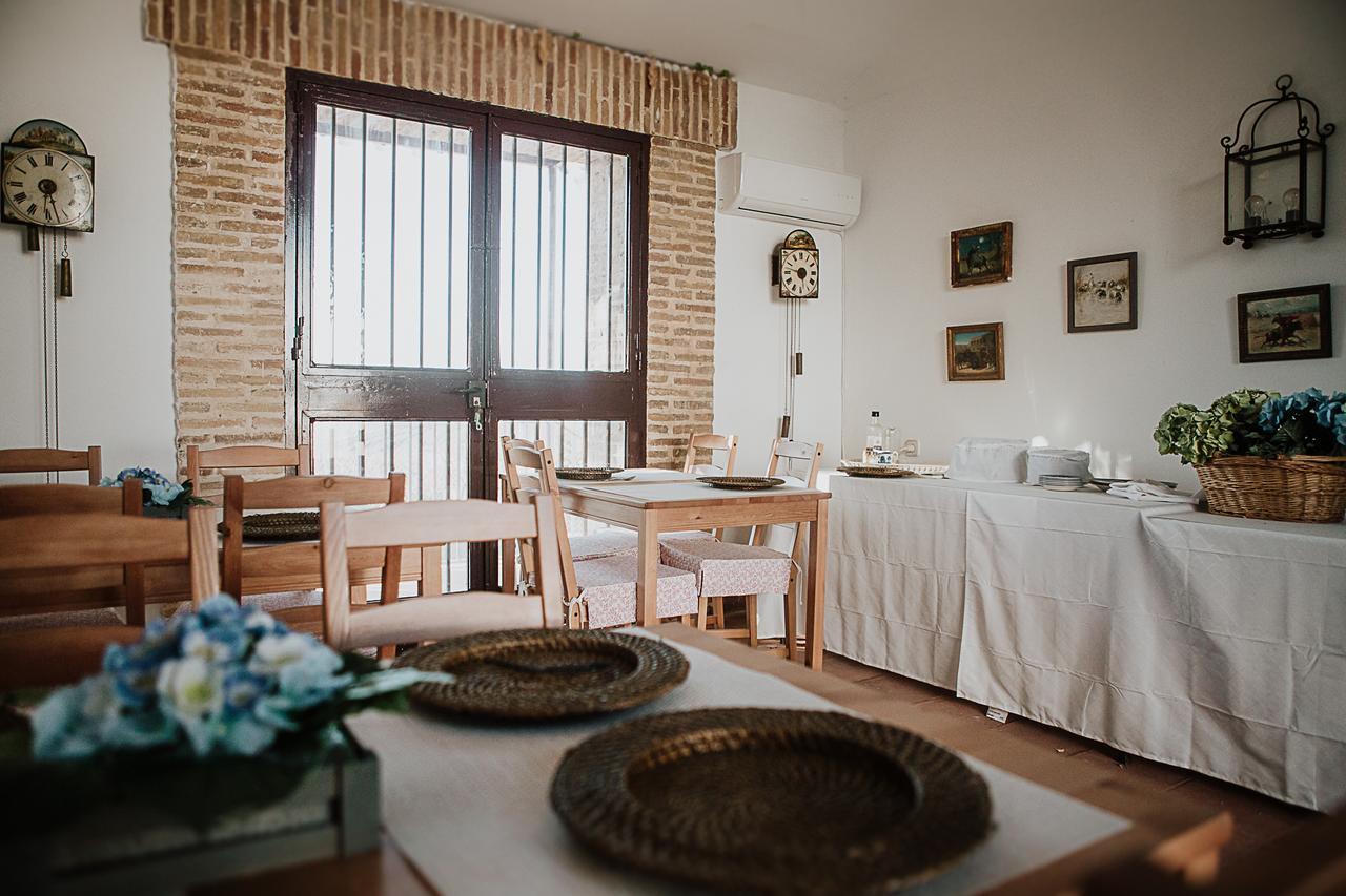 Вилла Cortijo Santa Clara Кармона Экстерьер фото